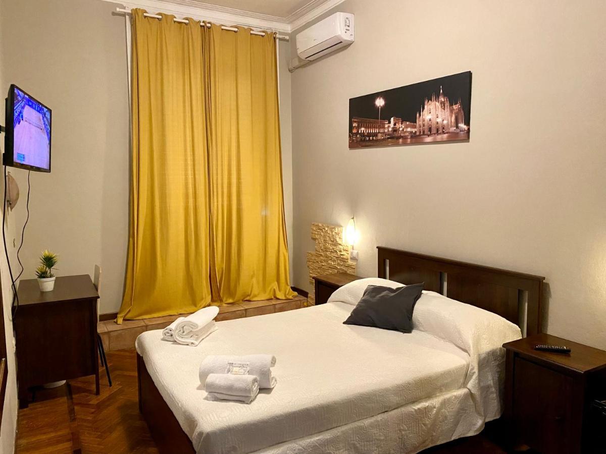 Carlo Goldoni Hotel Милано Екстериор снимка
