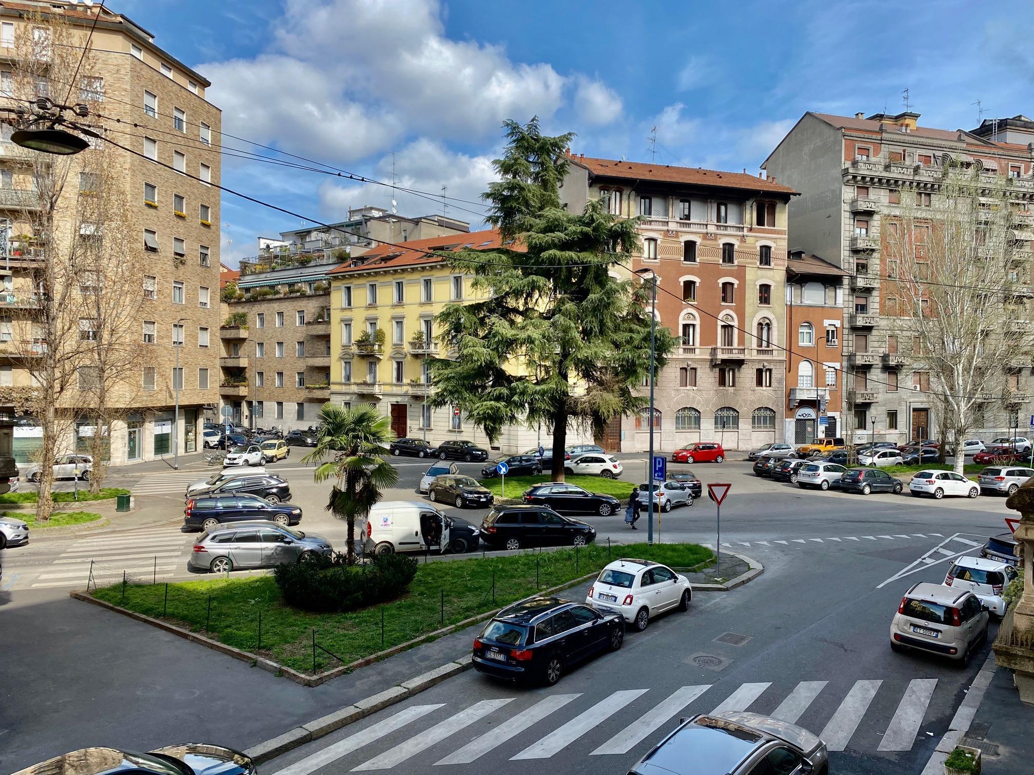 Carlo Goldoni Hotel Милано Екстериор снимка