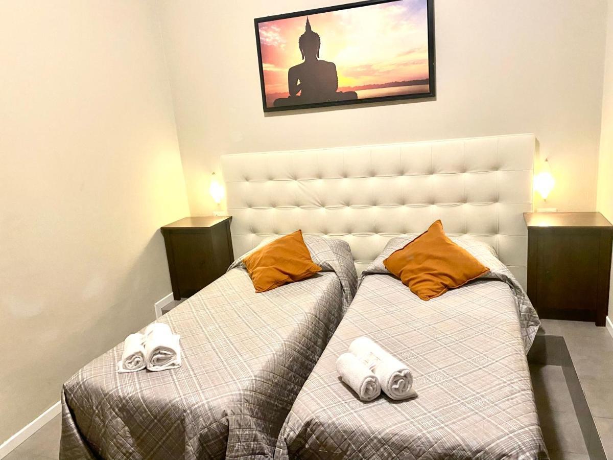 Carlo Goldoni Hotel Милано Екстериор снимка