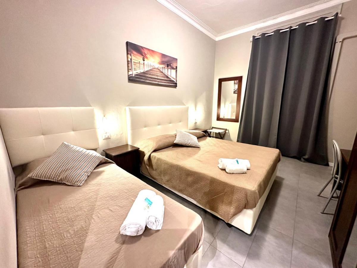 Carlo Goldoni Hotel Милано Екстериор снимка