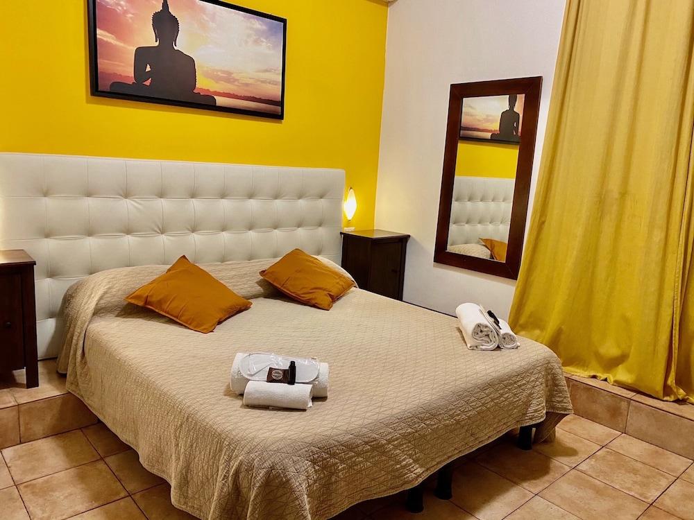 Carlo Goldoni Hotel Милано Екстериор снимка