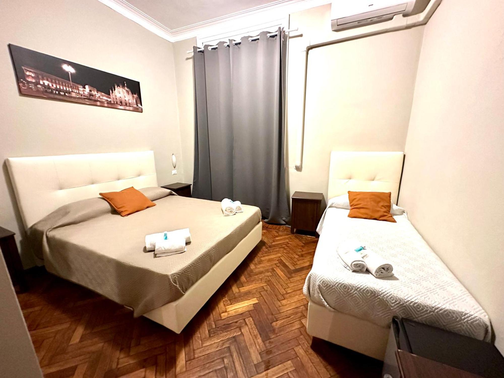 Carlo Goldoni Hotel Милано Екстериор снимка
